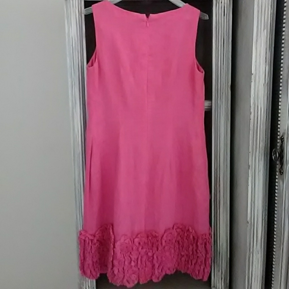 Taylor Linen Dress - Picture 12 of 16